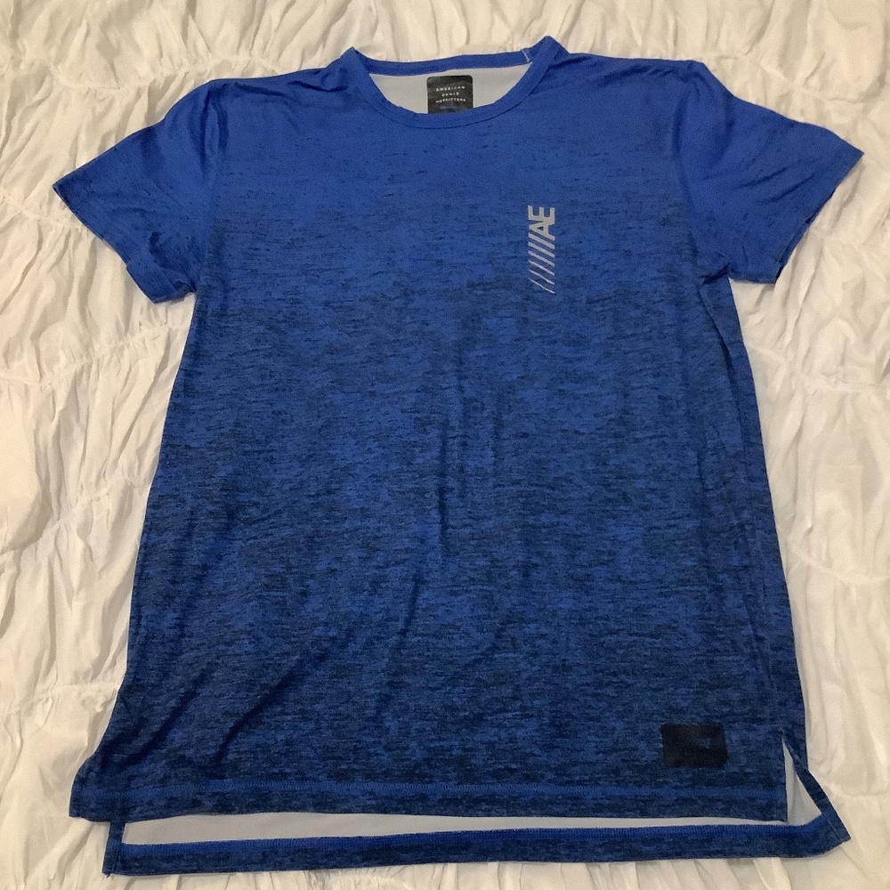 Blue to Black Ombré T-Shirt